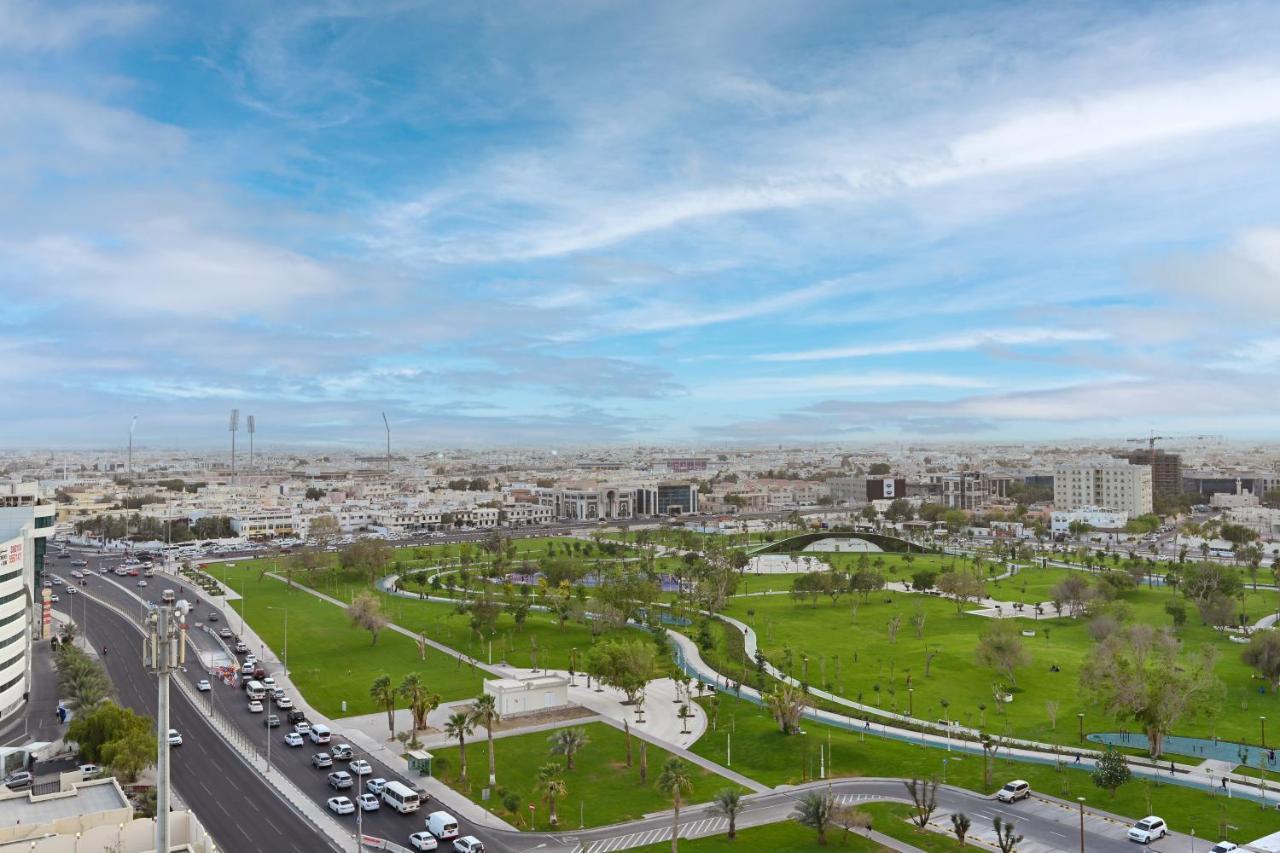 Al Mansour Suites Hotel Doha Bagian luar foto