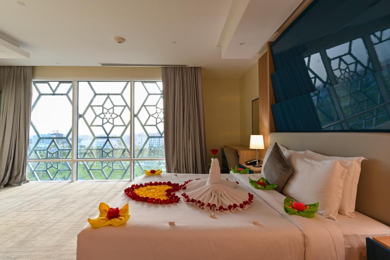 Al Mansour Suites Hotel Doha Bagian luar foto